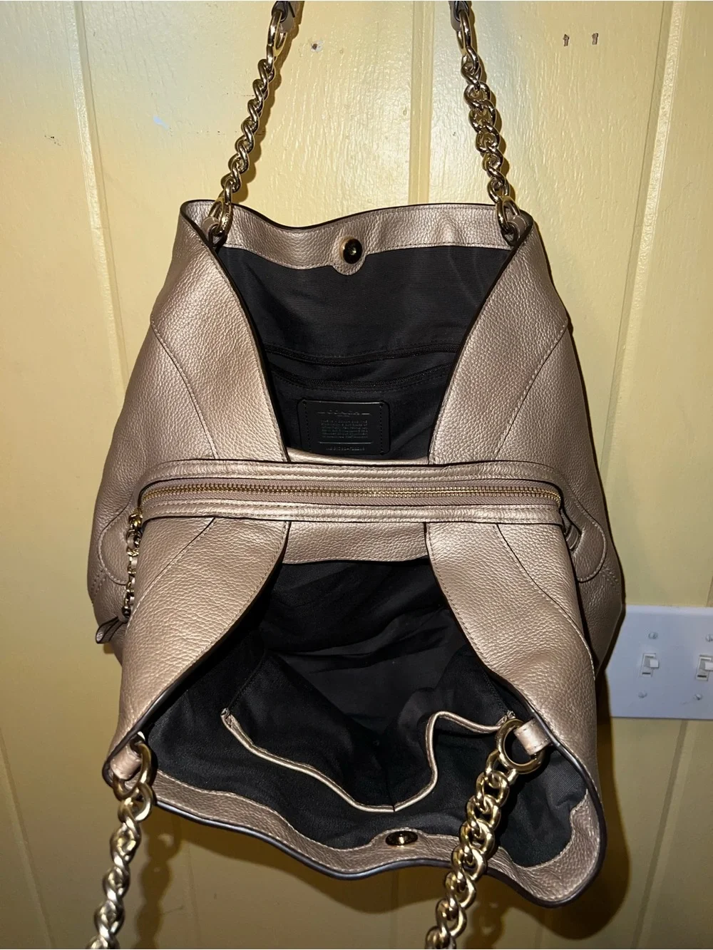 Coach Lexy Metallic Gold Tan Pebbled Leather Luxury Glam Chic Shoulder Bag